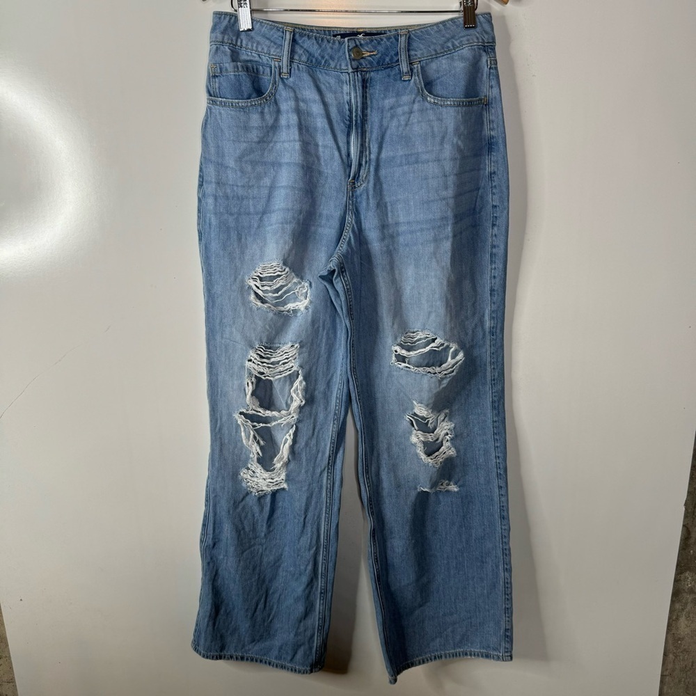 Hollister Ultra High-Rise Baggy Jeans Size 8‎ Regular